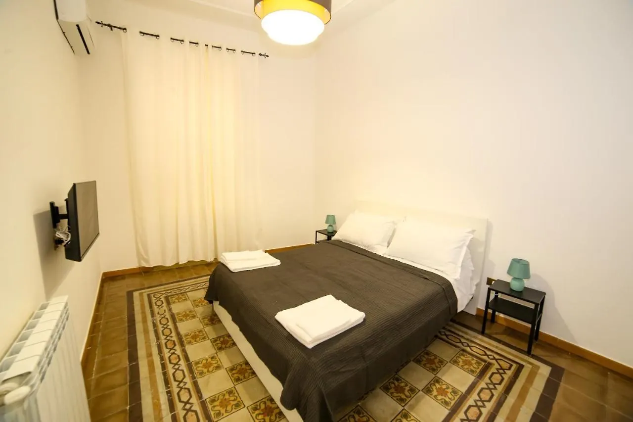 Thalia Otel Palermo Konukevi